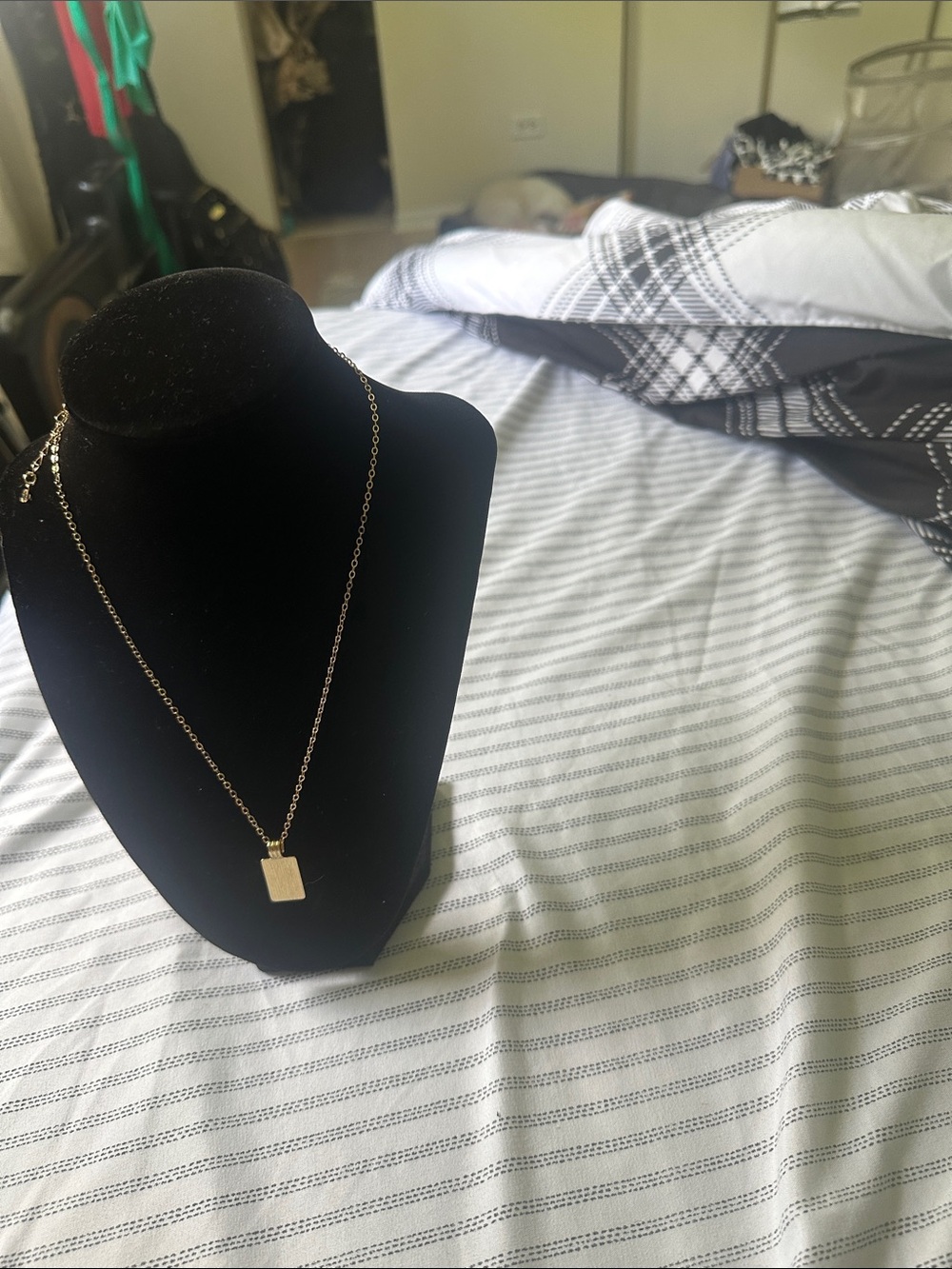 Delicate Gold Rectangle Pendant Necklace
